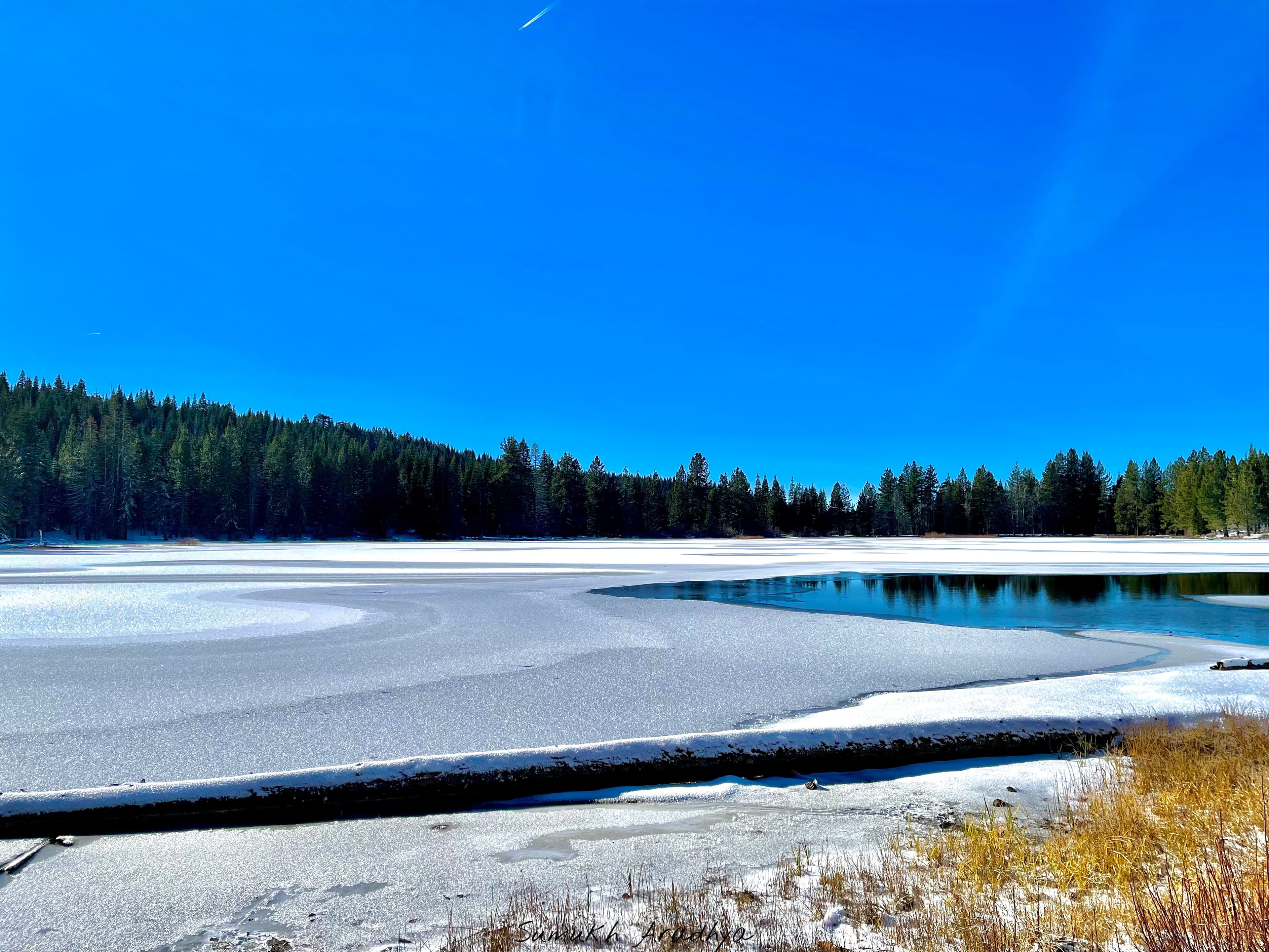 MANZANITA LAKE · OREGON